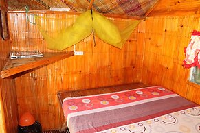 Maxvir Inn Beach Resort