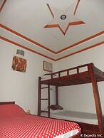 Maxvir Inn Beach Resort