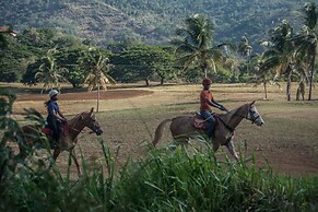 VICTORIA GOLF RESORT SRI LANKA