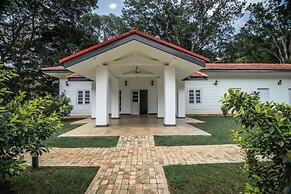 VICTORIA GOLF RESORT SRI LANKA