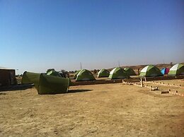 Savi Camps