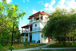 Lake Villa Resort