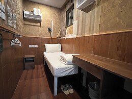 Kowloon New Hostel