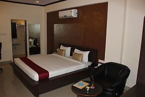 Hotel Savi Regency