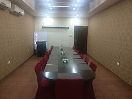 Hotel Savi Regency