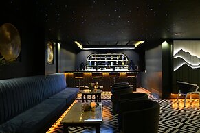 Vannasut Hotel and Spa