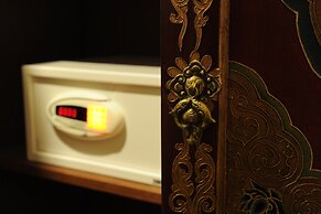 Vannasut Hotel and Spa