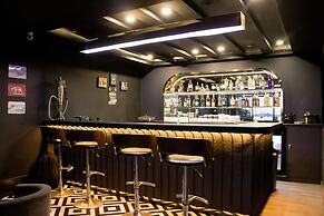 Vannasut Hotel and Spa