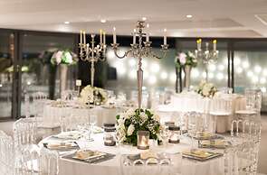 DoubleTree by Hilton Hotel Izmir Airport