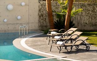 DoubleTree by Hilton Hotel Izmir Airport