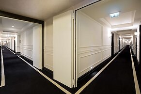 DoubleTree by Hilton Hotel Izmir Airport