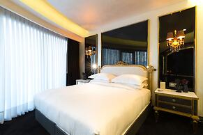 DoubleTree by Hilton Hotel Izmir Airport