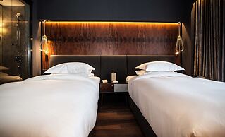 DoubleTree by Hilton Hotel Izmir Airport