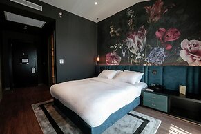 DoubleTree by Hilton Hotel Izmir Airport