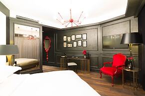 DoubleTree by Hilton Hotel Izmir Airport