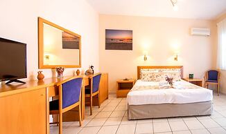 Syros Atlantis Hotel