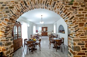 Syros Atlantis Hotel