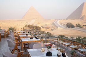 Great Pyramid Inn