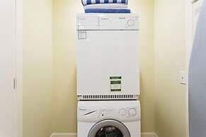 Condo Centre Court Living 3 Bedroom Reunion