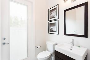 Villa Villa Contempo 5 Bedroom Reunion