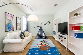 Villa Oasis Sunset 6 Bedroom Reunion