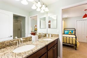 Villa Oasis Sunset 6 Bedroom Reunion