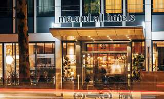 Me and All Hotel Dusseldorf, by Hyatt