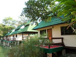 Khunnam Rimtarn Resort