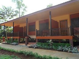 Khunnam Rimtarn Resort