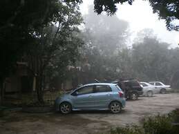 Khunnam Rimtarn Resort