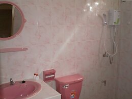 Khunnam Rimtarn Resort