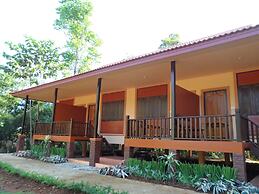 Khunnam Rimtarn Resort