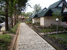 Khunnam Rimtarn Resort