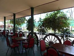 Khunnam Rimtarn Resort