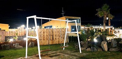 Morning Beach Pension