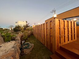 Morning Beach Pension