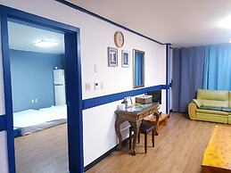 Morning Beach Pension