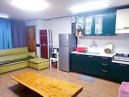 Morning Beach Pension