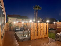 Morning Beach Pension