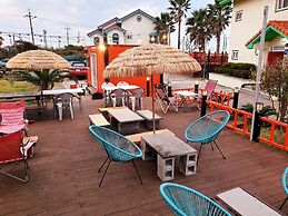 Morning Beach Pension