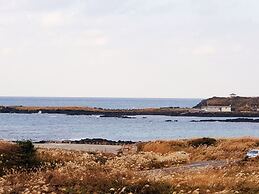 Morning Beach Pension