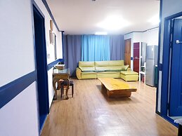 Morning Beach Pension