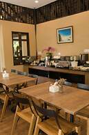 Mohnfahsai Home Resort