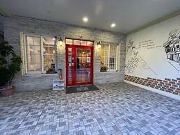 N. Castle Hotel