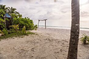 NAZAKI BEACH HOTEL