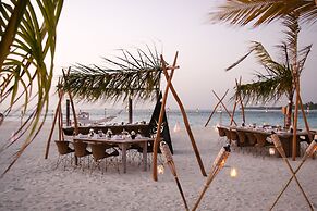 NAZAKI BEACH HOTEL