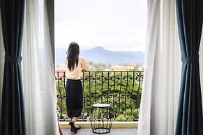 Boutique Kampot Hotel