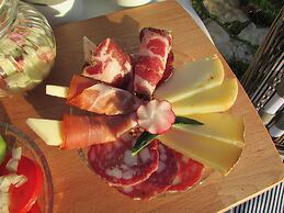 La Coroncina Lodging