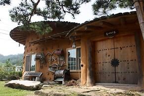 Seunggok E-CO Experience Village