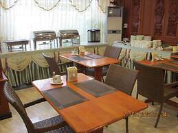 Win Star Hotel
